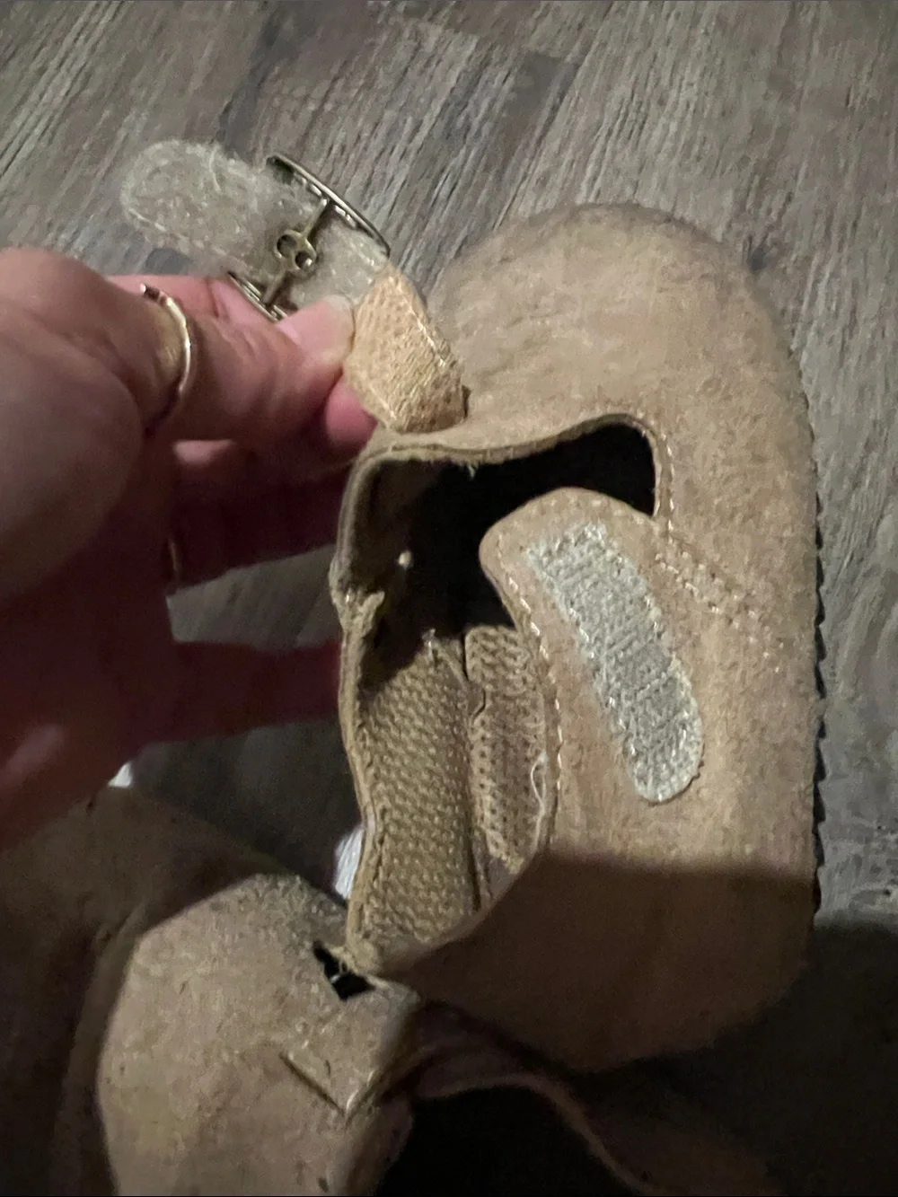 Guc  potatoe shoes  by Ruizu Size (8toddler)